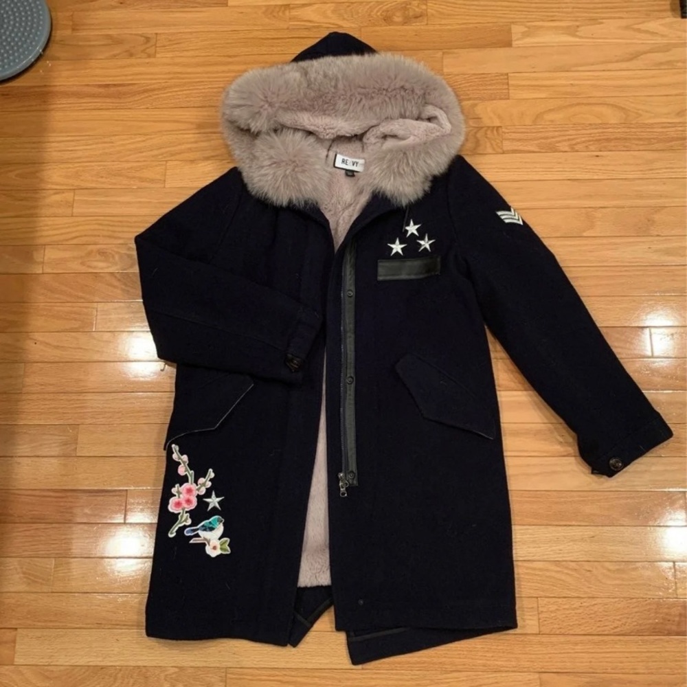 New wool coat with fur lining